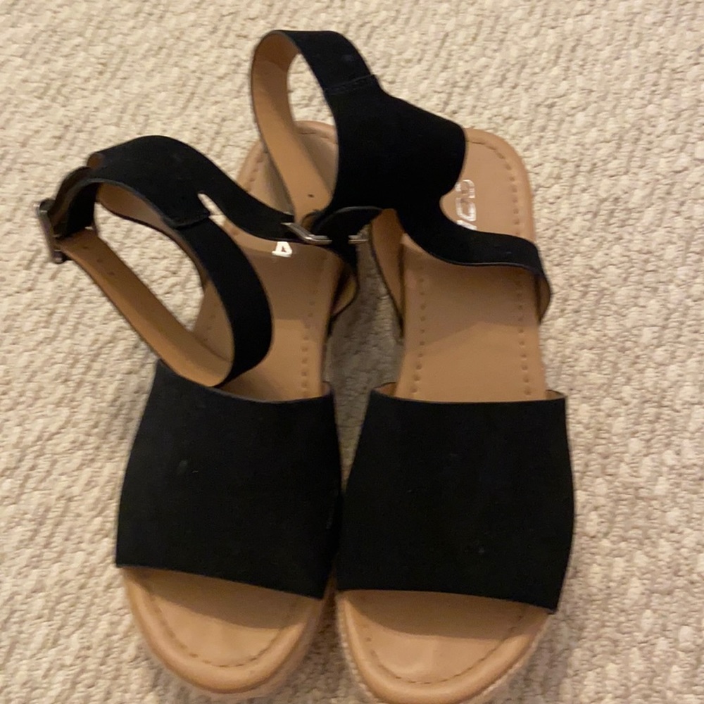 Soda black espadrilles